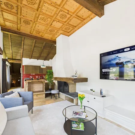 Family & Friends In *